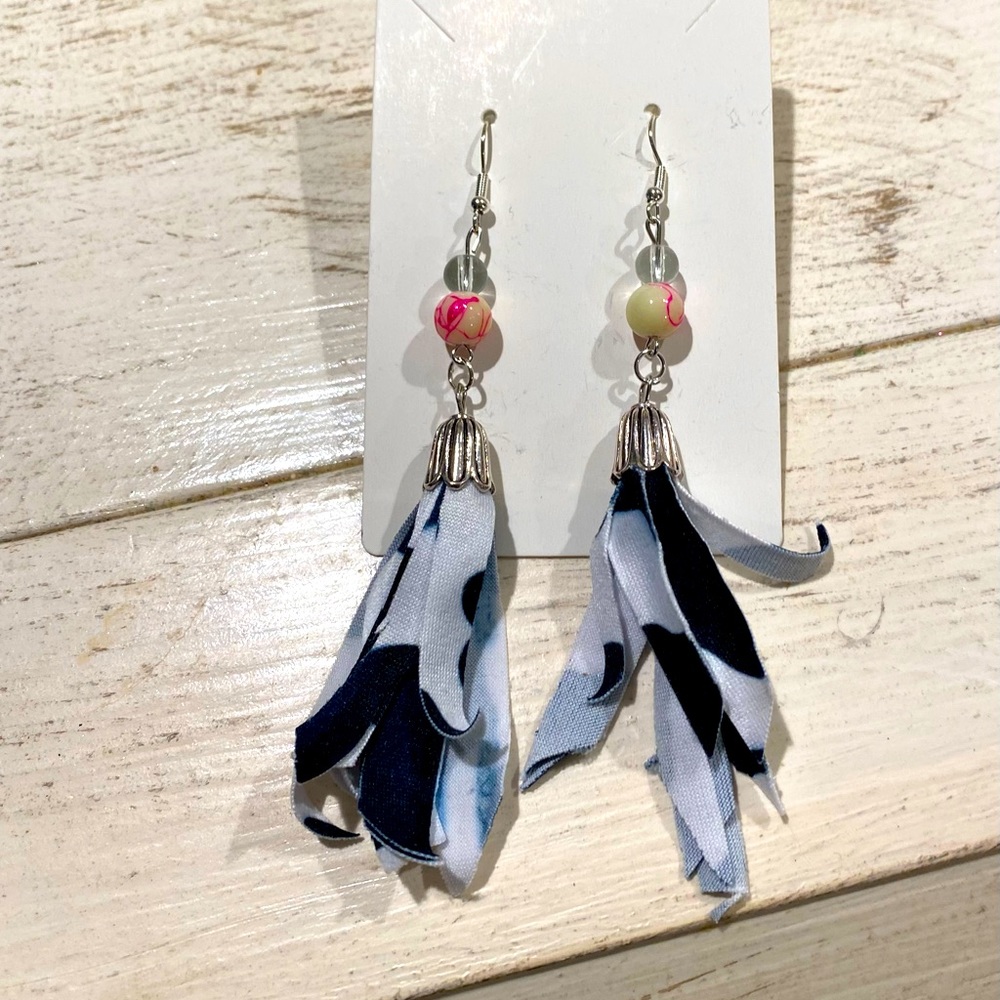 Cowprint dangling earrings